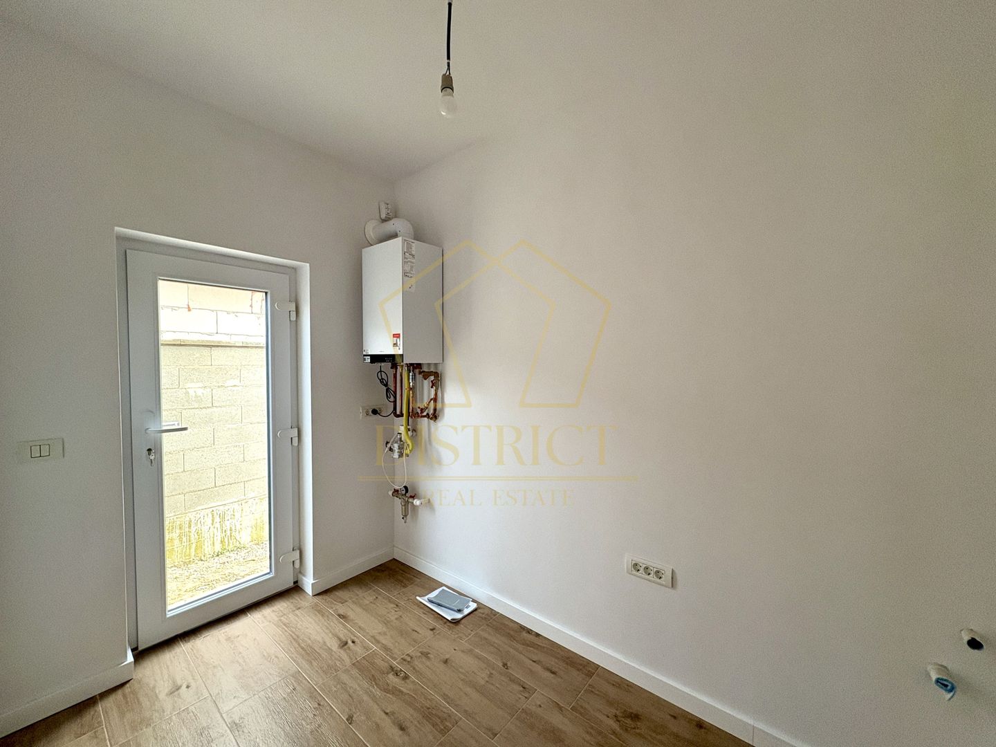 Duplex modern cu 4 camere si dressing | Mosnita Noua | ESO Petrol - Poză 10