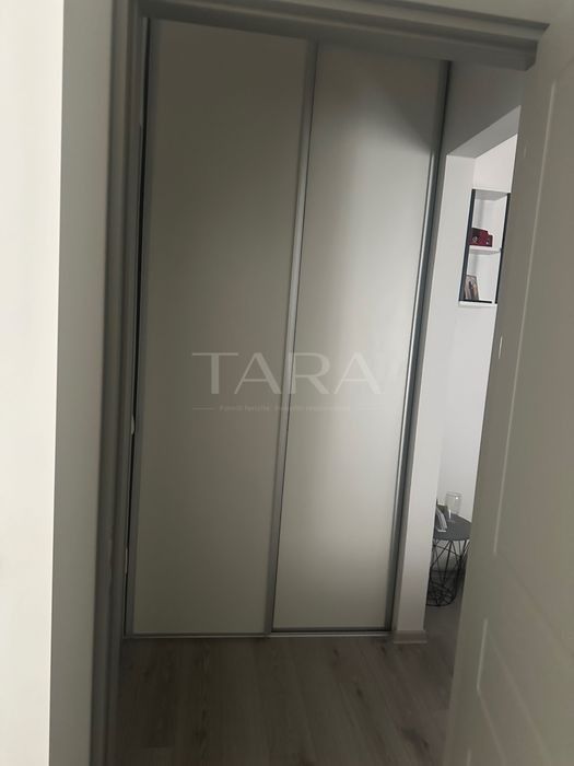 Apartament spațios cu 2 camere și balcon generos în Baciu - Poză 5