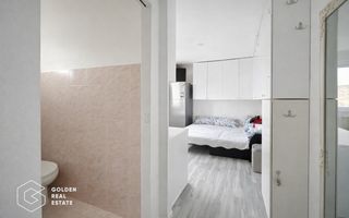 Garsoniera, etaj 3, langa facultate, zona Confectii - Poză 3