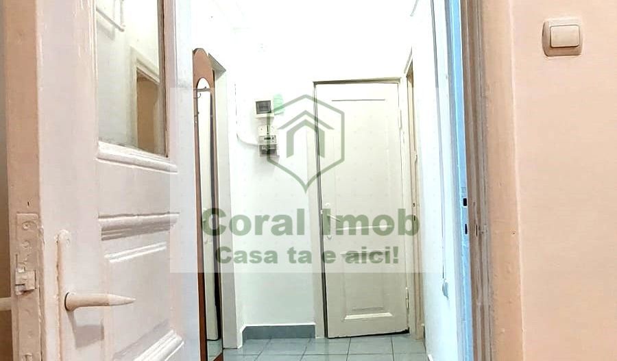 Vanzare apart. 2 camere jumatate, la pret de garsoniera, la  Dimitrov - Poză 8