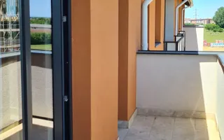3 camere,  Giroc, la 10 min de Spitalul Judetean, loc parcare inclus - Poză 25