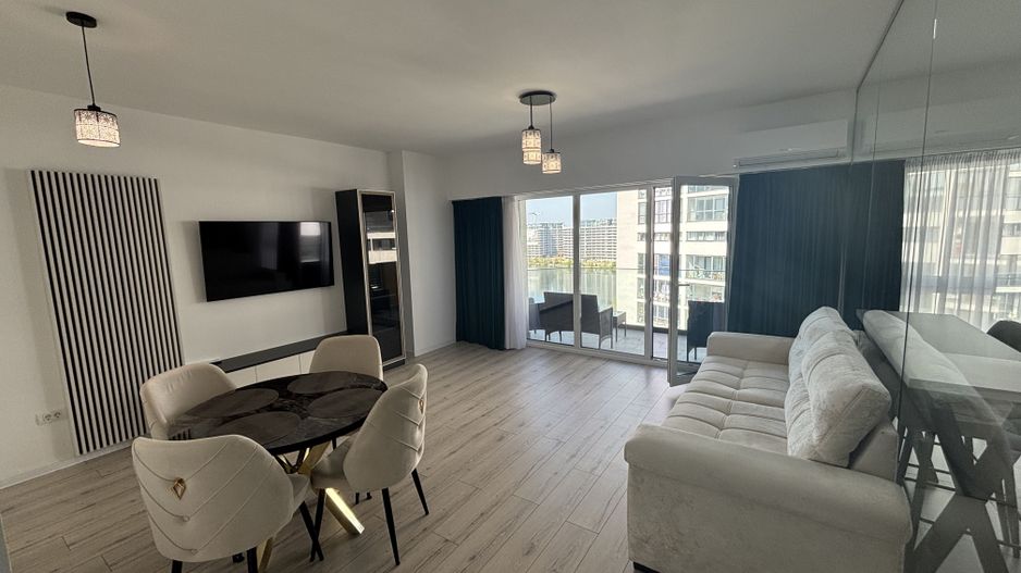 Chirie 2 Camere GranVia Lake View - Terasă cu vedere la Lac - Poză 4