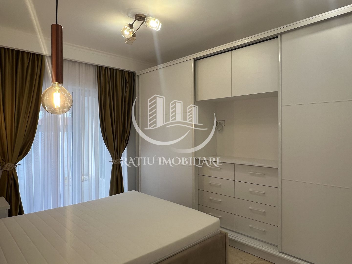 Casa modernă | 4 camere | piscină cu apă geotermală | Oncea | Oradea - Poză 11
