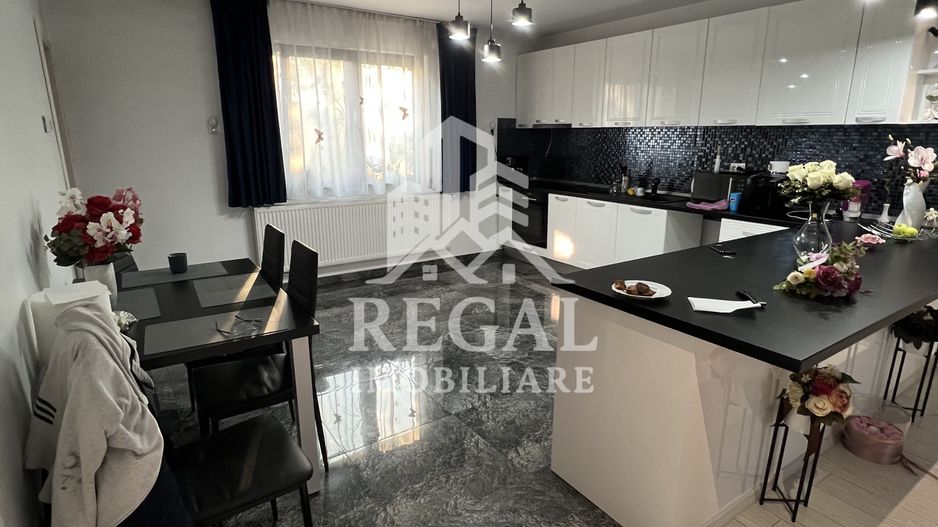 Casă modernă tip duplex, ideală pentru 2 familii – in loc. Strei - Poză 17