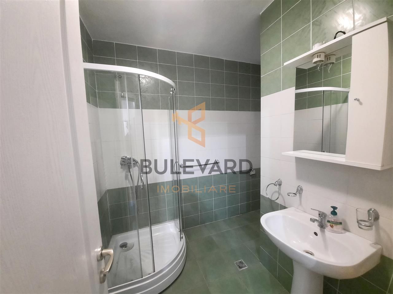 Apartament cu 1 camera 40 mp in zona strazii N. Titulescu! - Poză 6