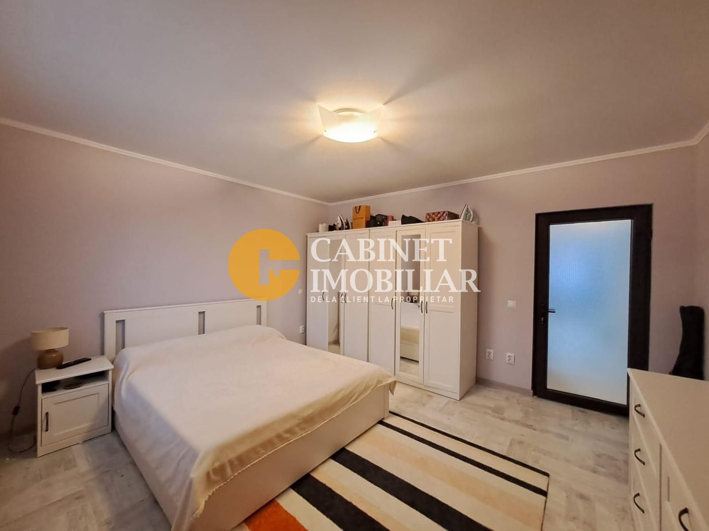 Ap. cu 4 Camere Decomandat - Etaj intermediar - Bloc Nou 2014 - Poză 2