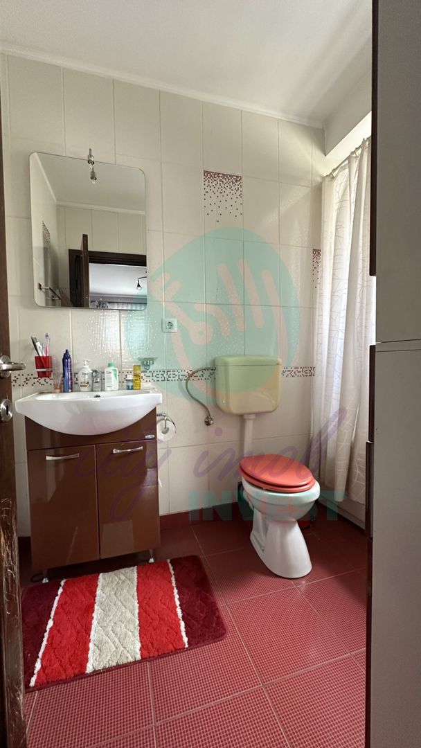 Vila 2013, bine compartimentata, aproape de metrou - Poză 16