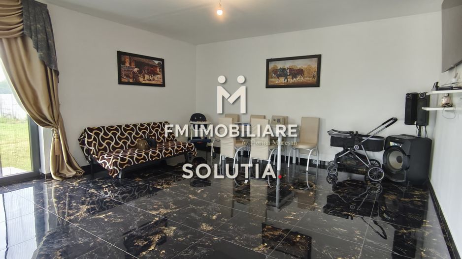 Casă spațioasă de vânzare – P+M | 5 camere | 255 mp construiți - Poză 1