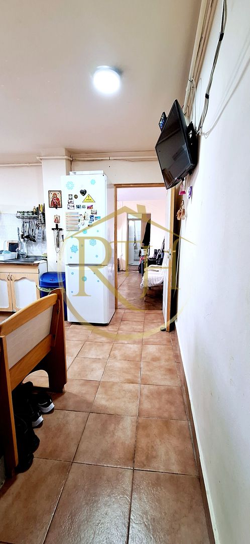 Oferim spre vanzare, Apartament cu 3 camere, Girocului, Sp. Judetean - Poză 18