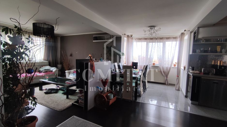 APARTAMENT DE VÂNZARE | TERASĂ 11 MP + PARCARE | BLOC TIP VILĂ - Poză 2