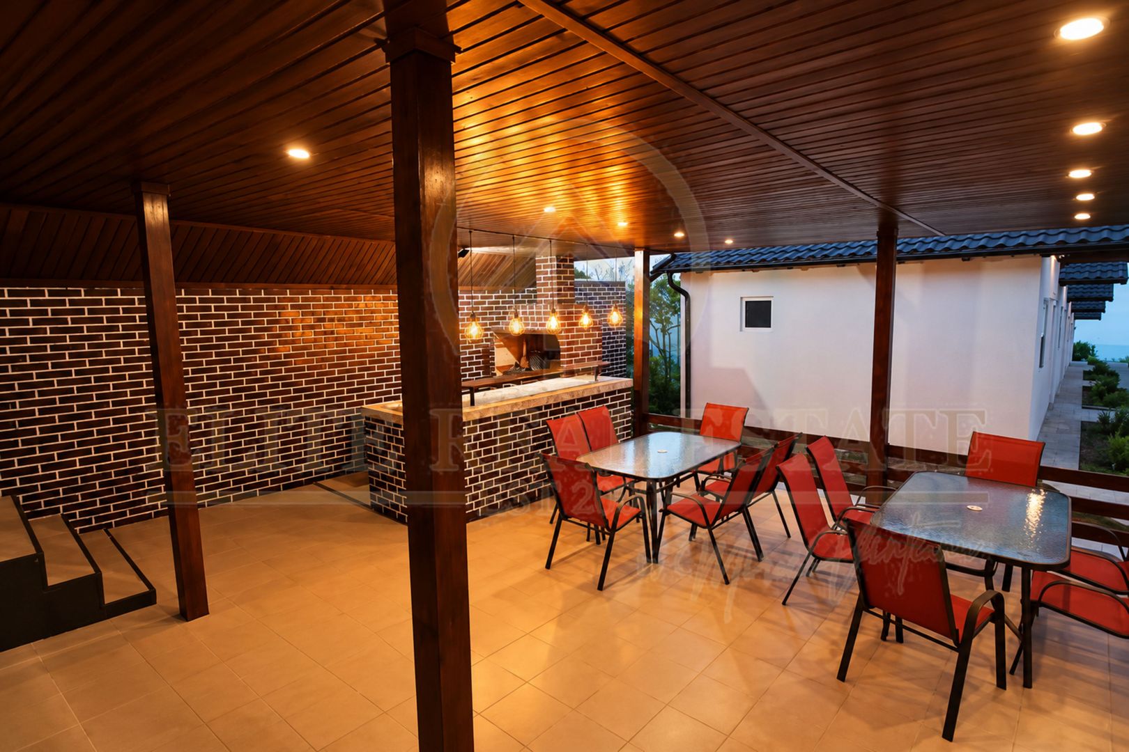 Afacere la cheie - Complex Turistic - Ponton Privat- Deschidere la Lac - Poză 8