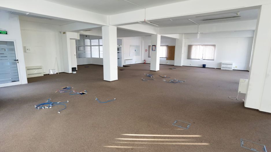 Spatii birouri/servicii - Poză 12