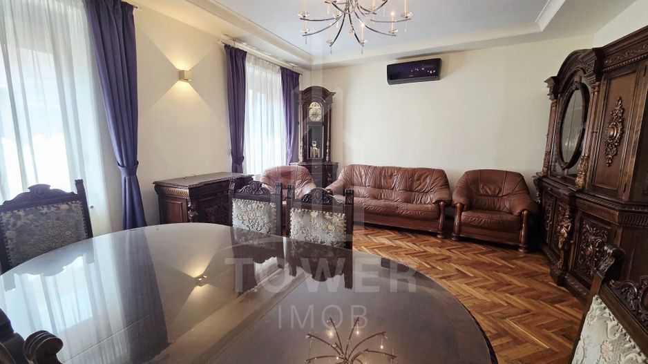 Apartament 3 camere de închiriat - Poză 1