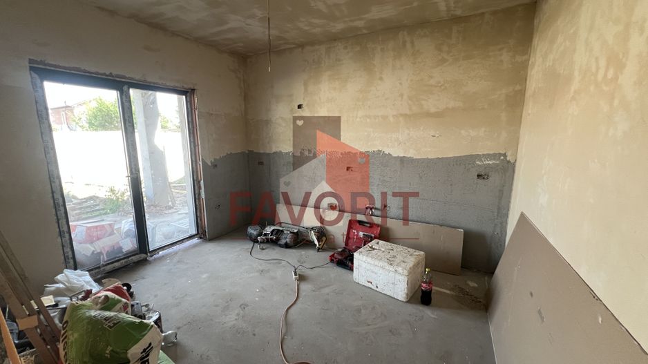 Duplex 5 camere despartit prin camera tehnica | 3 bai | Giroc - Poză 9