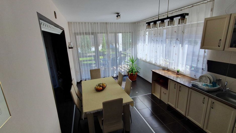 Casă individuală - Corunca - Poză 2