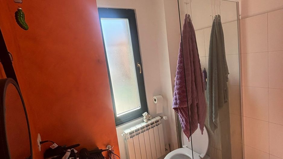 Apartament 2 camere, ultracentral, str.Traian Mosoiu - Oradea - Poză 8