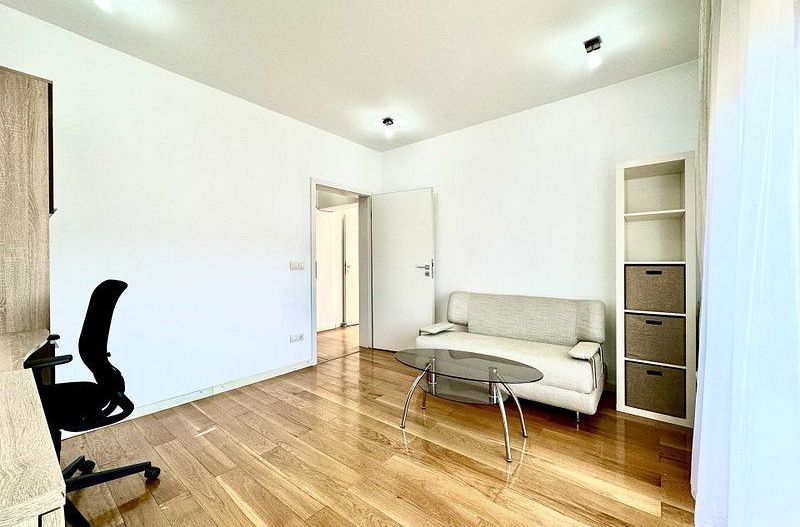 Apartament elegant -curte proprie - garaj - Poză 26