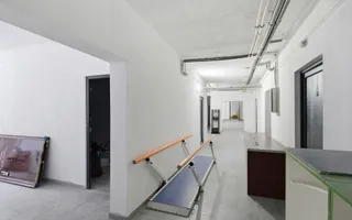 FALEZA NORD cladire multifunctionala 4600 mp cu acces din Bdul Mamaia! - Poză 15