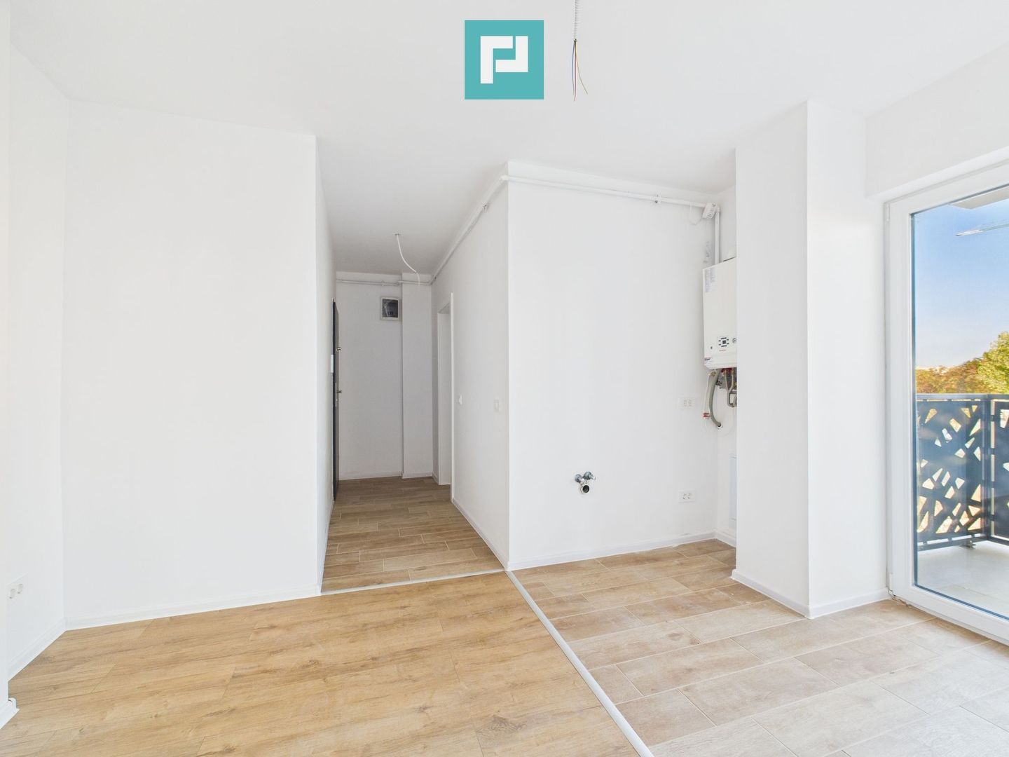 Apartament cu 2 camere | Etaj 2 | Zona Aradului - Poză 9