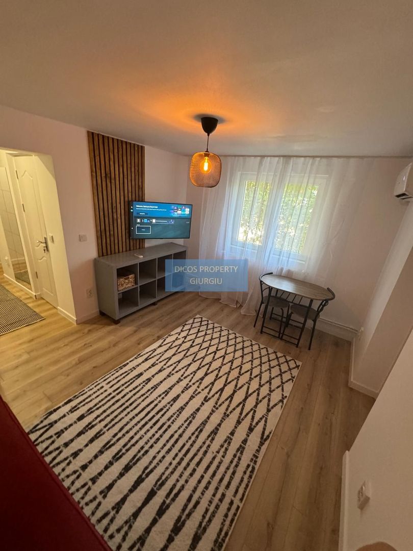 De închiriat apartament 2 camere – zona Policlinică - Poză 2