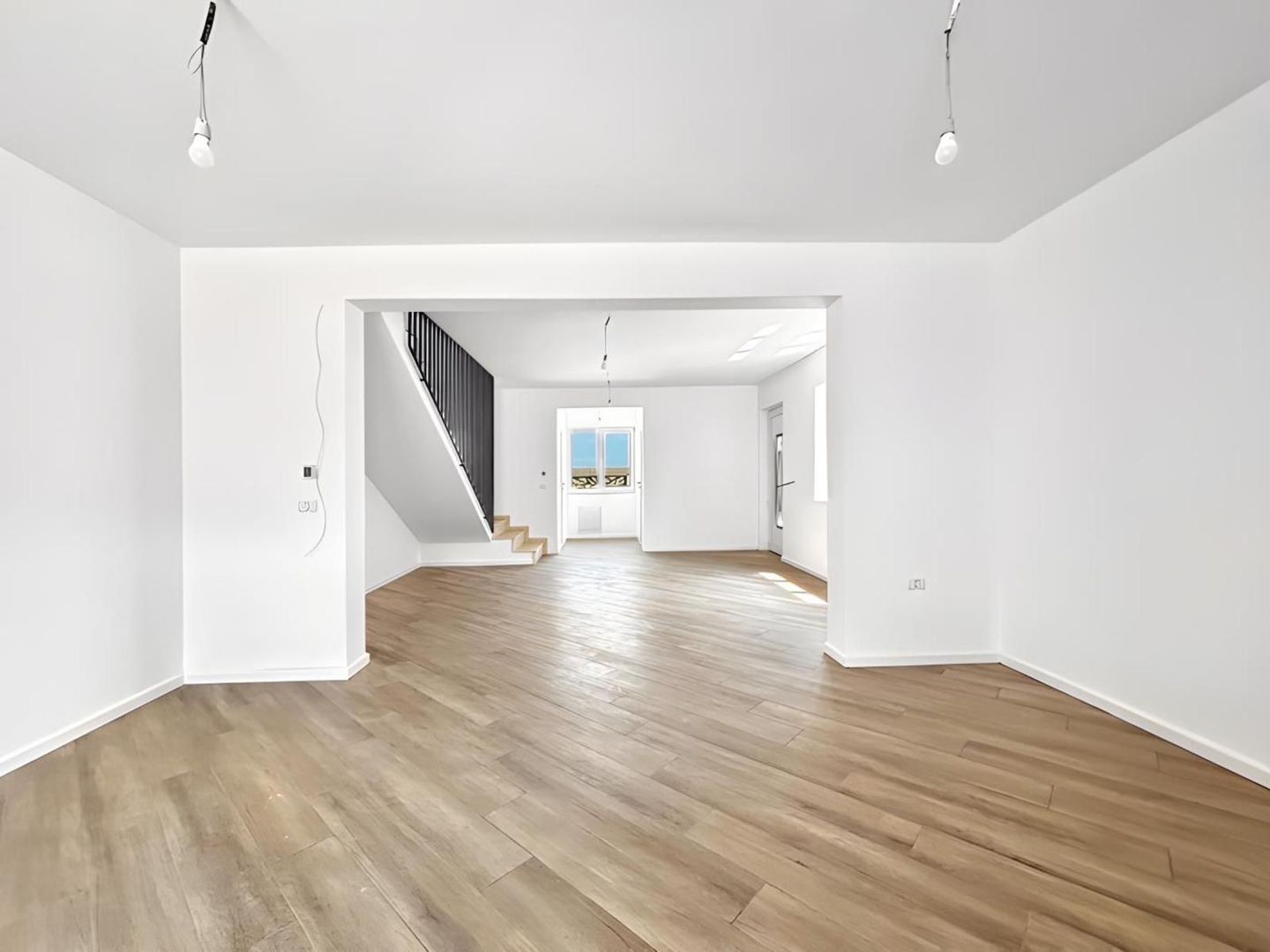 Comision 0 | Duplex 4 Camere | Proiect Ultramodern | Bucovat-Remetea - Poză 11