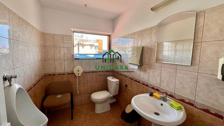 Spatiu de inchiriat /152 mp - Poză 8