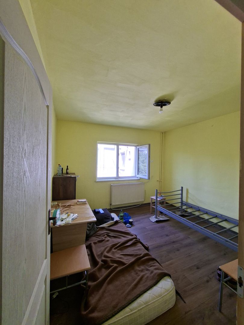 Apartament 3 camere -  decomandat - Zona Lipovei - Poză 4