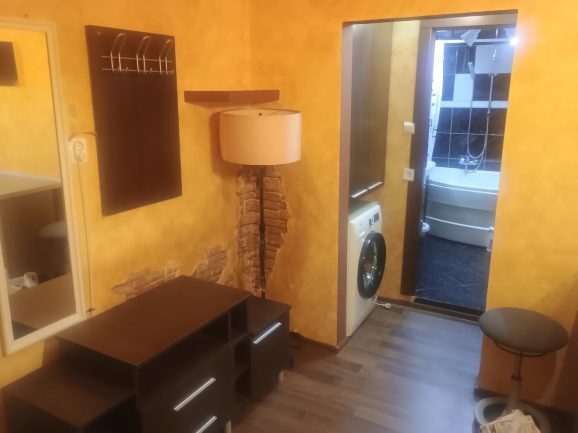 Apartament 2 camere, etaj 2, zona TRAIAN - Crucea GARII; - Poză 2
