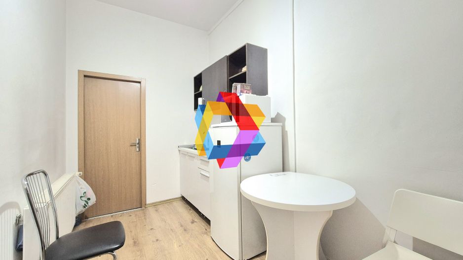 Cabinete stomatologice / medicale zona Astra Brasov - 90 mp - Poză 18