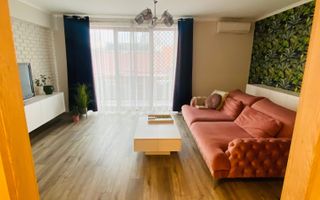 Apartament de 2 camere, lux, 64mp, parcare, Zona Centrala - Poză 2