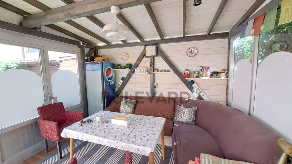 Comision 0! Casa 206 mp utili + pod 60 mp, 4 parcari, 304 mp teren - Poză 25