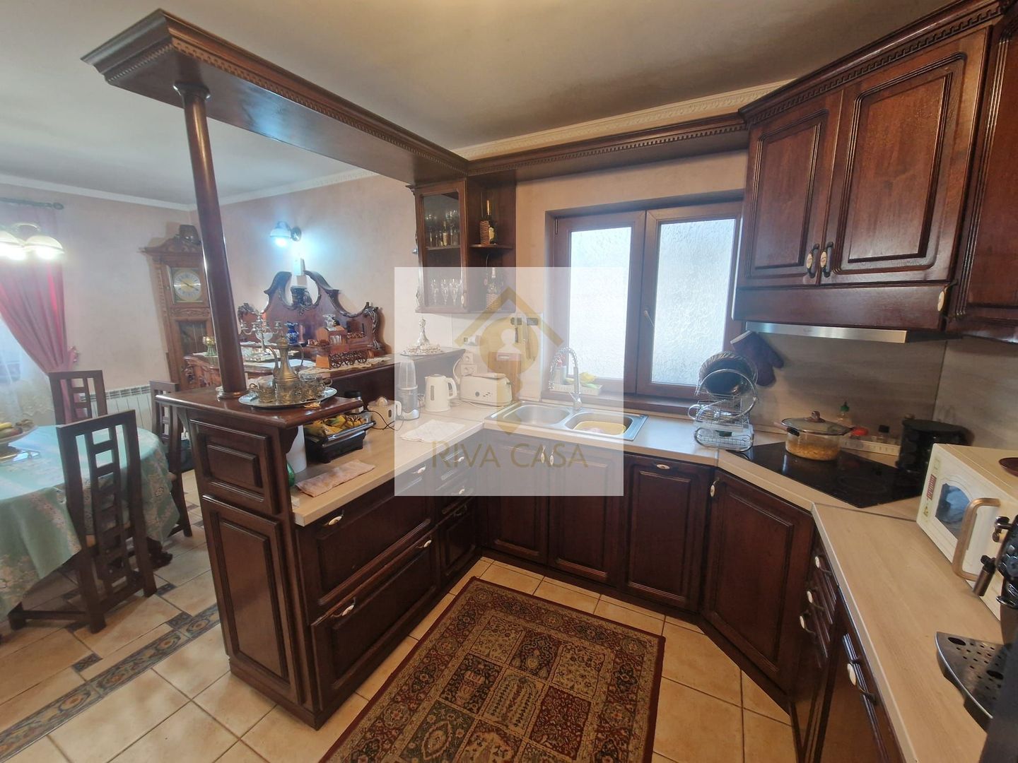 De vânzare: Vilă unică, vintage-modernă, zonă Grigorescu Oradea. - Poză 24