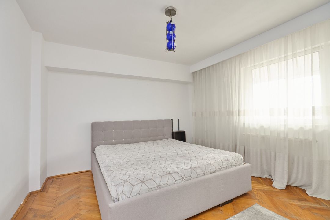Apartament 3 camere ultracentral, Pitesti, AG - Poză 8