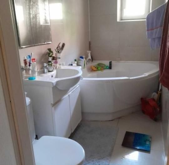 Vanzare Apartament 2 Camere intre Mall Vitan si Nerva Traian - Poză 1