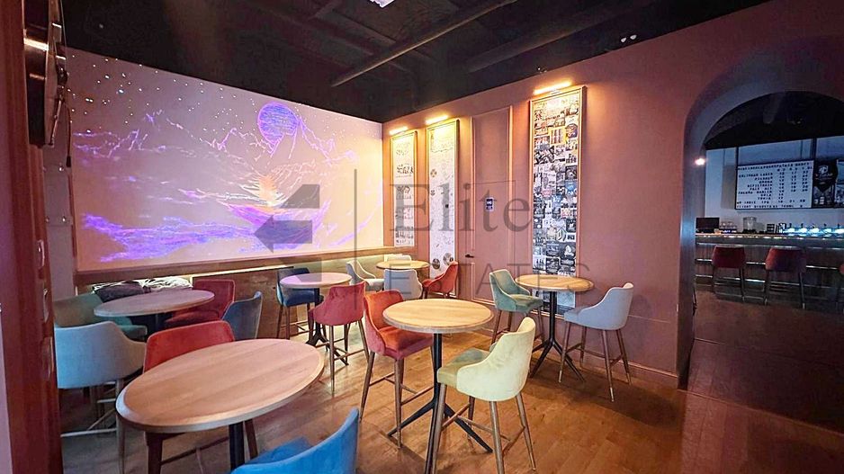 Spatiu Comercial de inchiriat in Pasajul Vulturul Negru - Poză 3