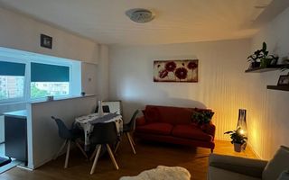 Apartament de vanzare - Poză 2