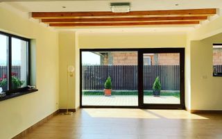 Casa Moderna La 6km de Brasov - Poză 3