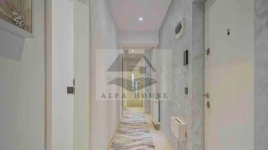 Apartament cu patru camere, Tractorul-Coresi , 116 mp+3 parcari - Poză 2