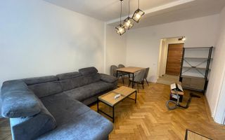 De Vanzare: Apartament cu 2 camere, Semicentral! - Poză 1