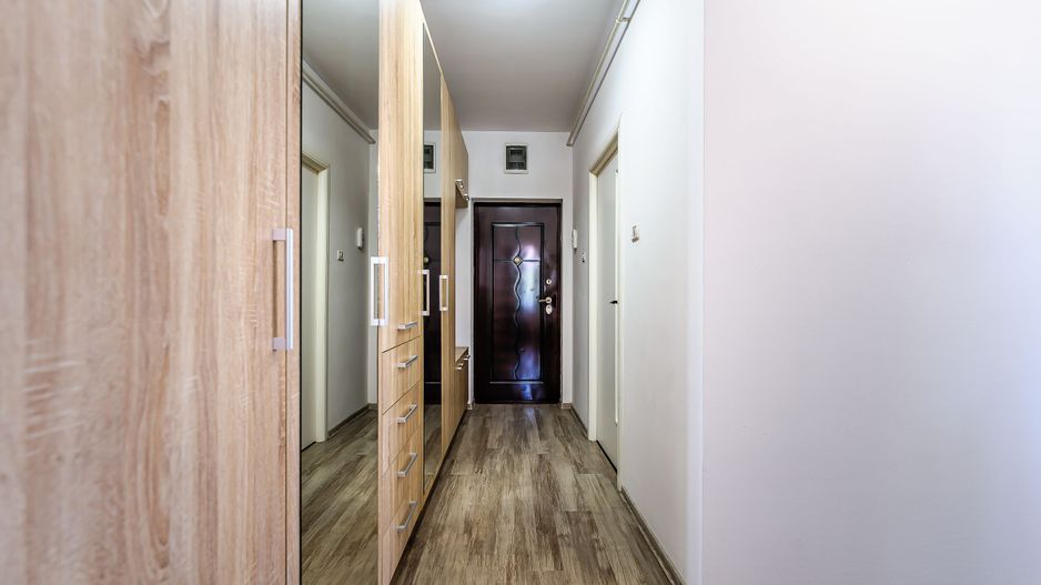 Apartament cochet cu 2 camere Via Romana, etajul 1,  renovat complet. - Poză 7