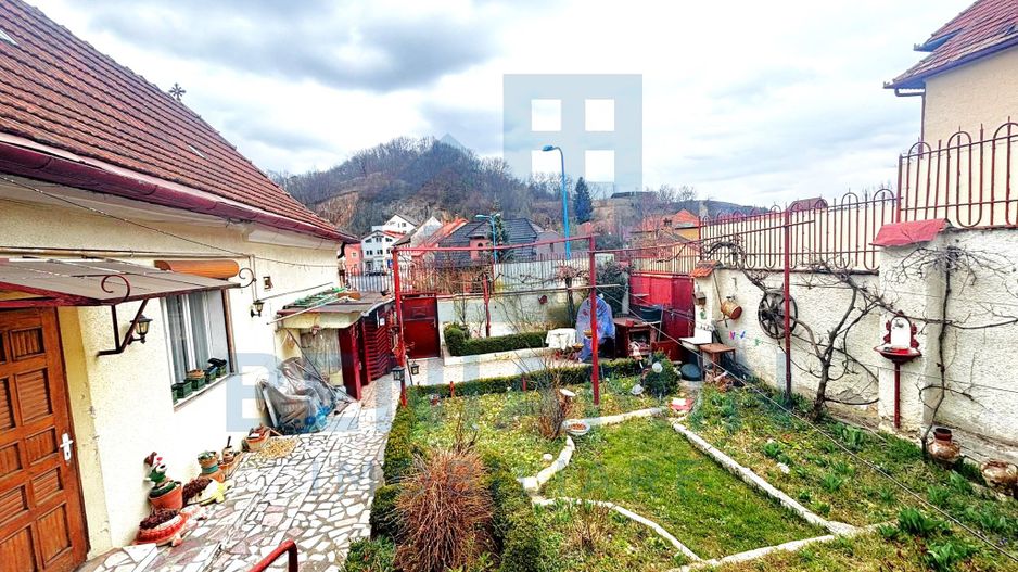Casa-Central-Brasov-Sitei-Universitate-125mp-curte-280mp-Disponibila - Poză 7