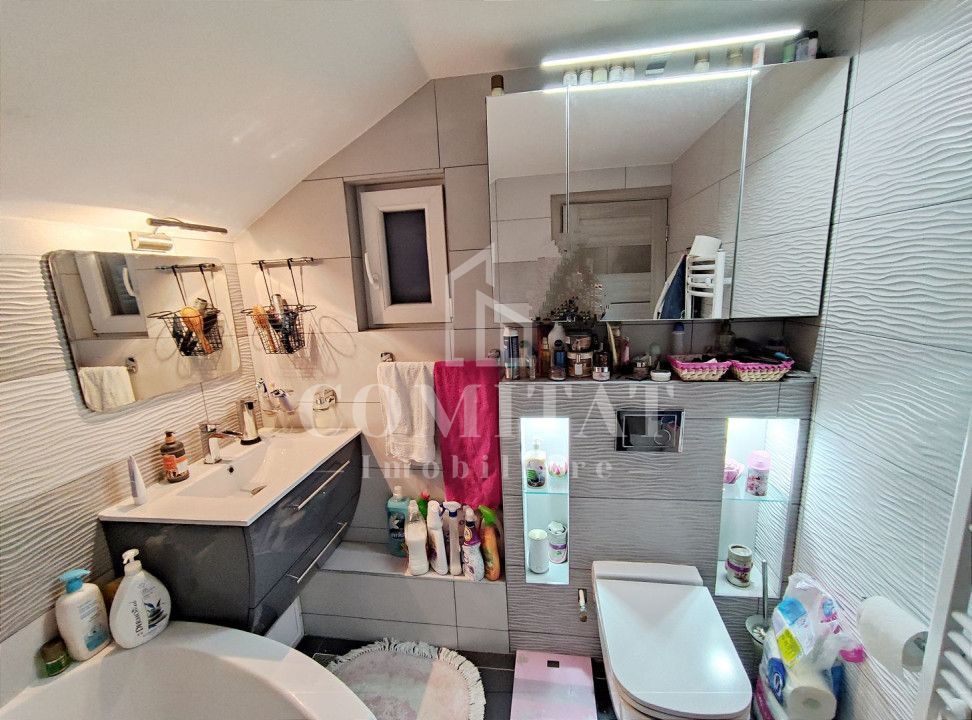 Apartament pe 2 niveluri idea pentru o familie - Poză 9