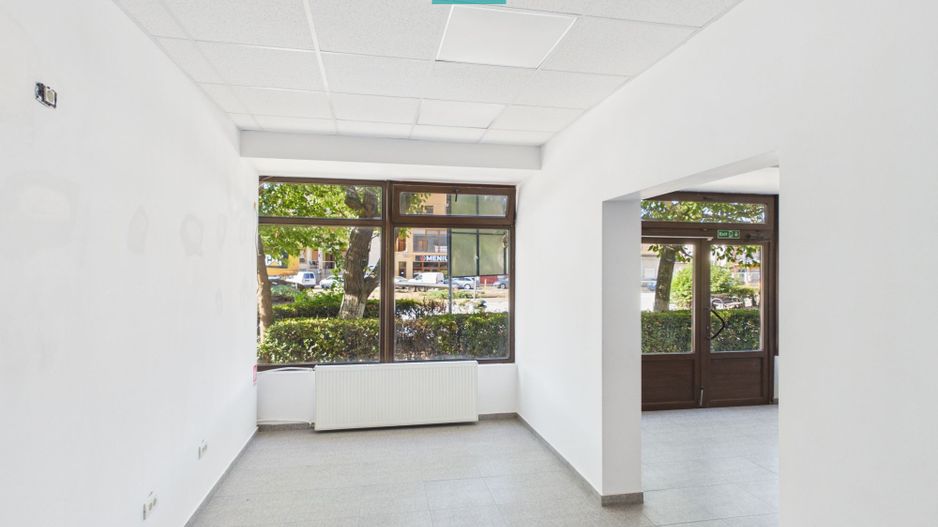 Spațiu comercial 102 mp, vitrină 10 m – Ioșia - Poză 3