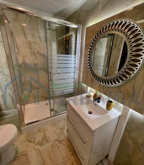 Inchiriez Apartament Sf Lazar zone ultracentrala - Poză 4