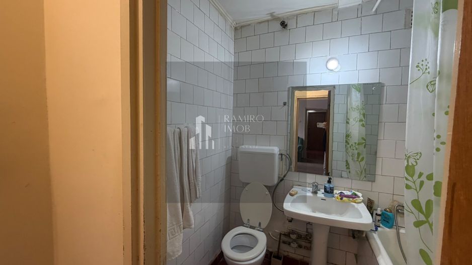 Apartament 3 camere| 67 mp | Etaj 2/4 |3 minute de metrou 1 Decembrie - Poză 10