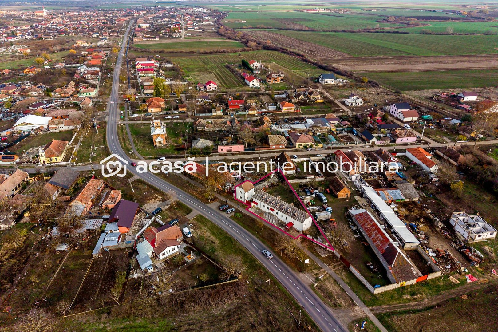 Clădire potrivită pentru proiecte educaționale sau de îngrijire - Poză 3