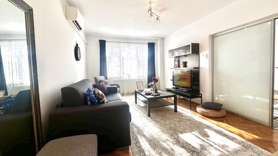 De închiriat apartament cu 4 camere în zona Take Ionescu - Poză 3