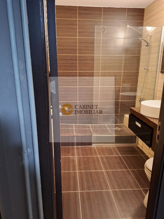 2 camere I Bulevard Unirii I Etaj 6 I Renovat - Poză 6