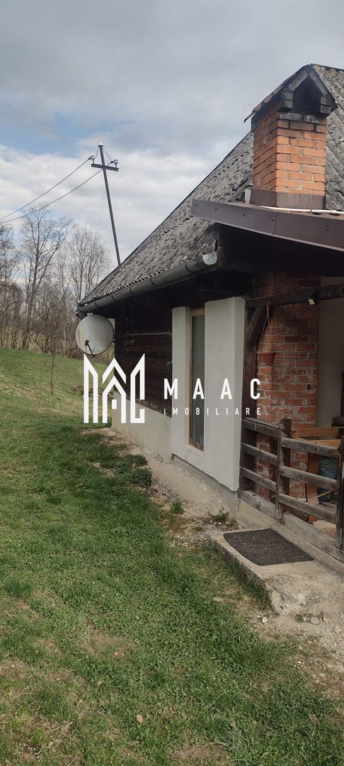 Casa Vantului si 8000 metri patrati in Abrud - Poză 8