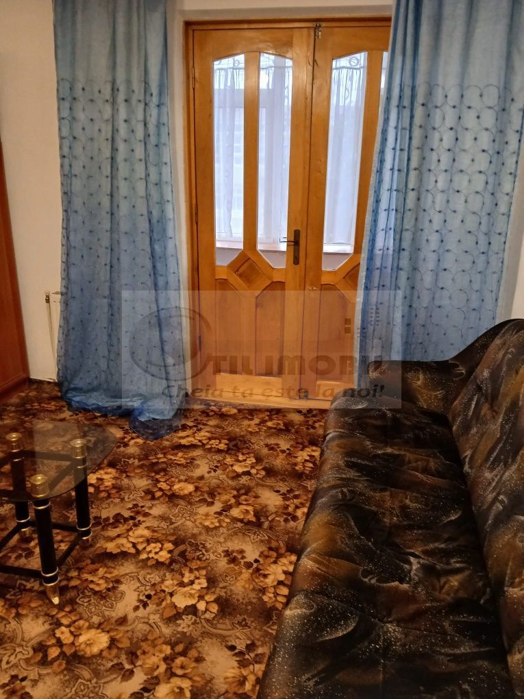 Apartament cu 2 camere - Bvd Socola - 42 mp - 67.000 euro ! - Poză 3